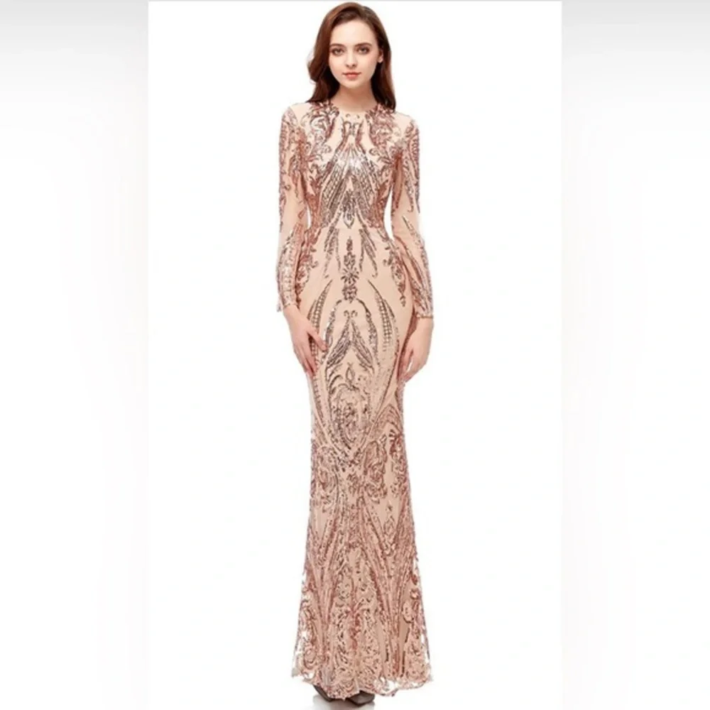 Two piece formal gold dress - Picture 5 of 9